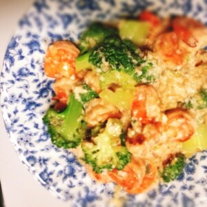 ヘルシー ブロッコリーとむきエビの卵白炒め レシピ 作り方 By アルプスの乙女 楽天レシピ